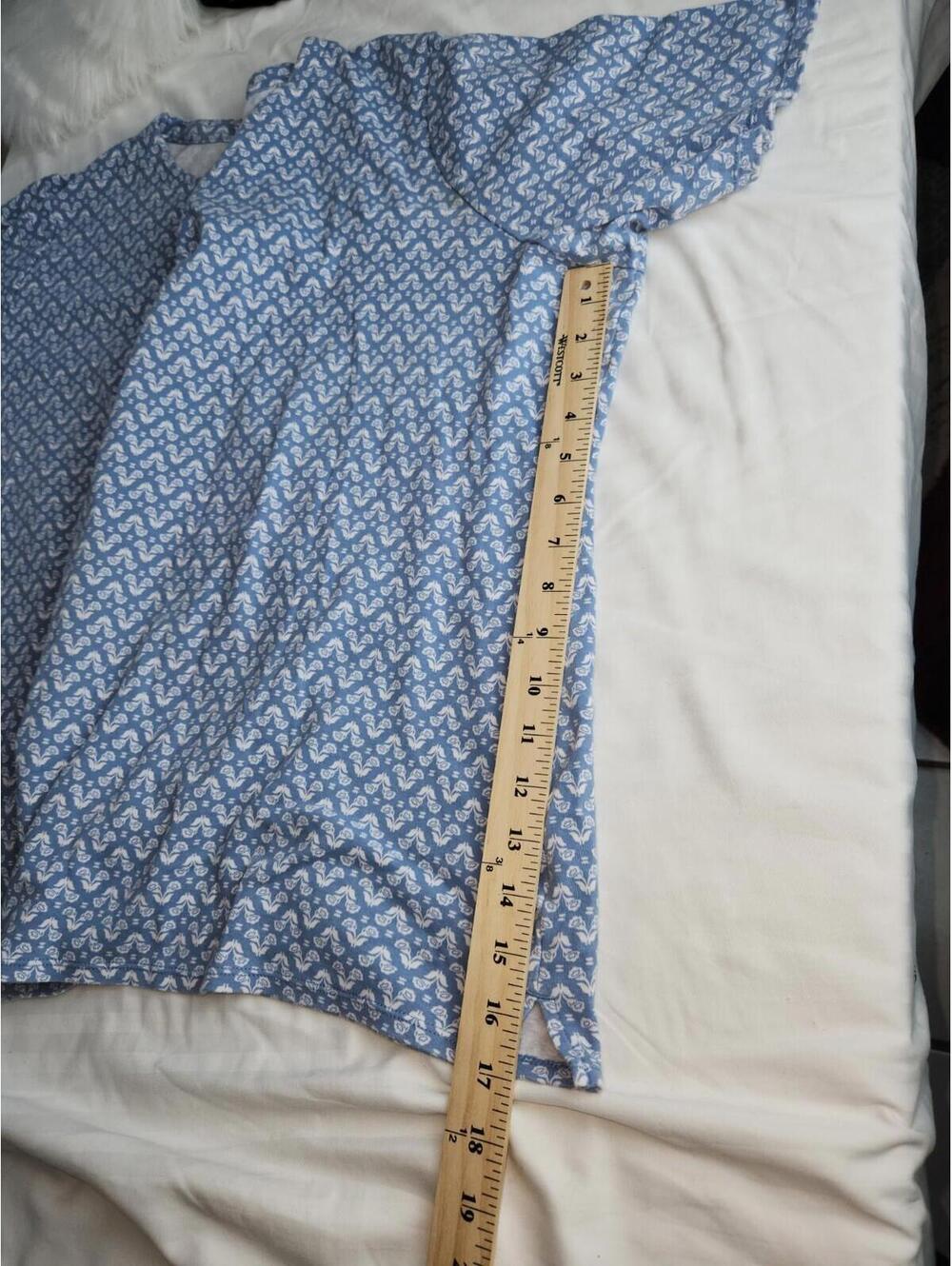 Croft & Barrow, Size  3x, classic tee, short sleeve, comfy, light blue - Picture 10 of 16